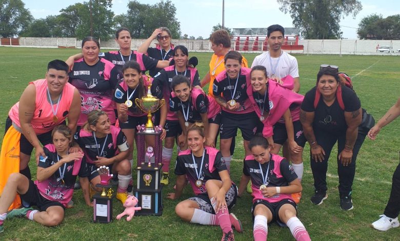 Conocé al equipo tricampeón del fútbol femenino argentino - LA NACION